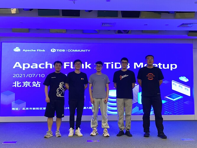 %E8%AE%B2%E5%B8%88%E5%90%88%E5%BD%B1