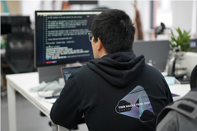 7801382671eaef2adba4ce0e1732f903