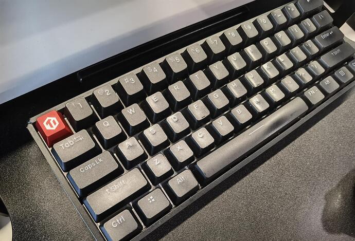 7828847f0740383a08d69f389185bf5